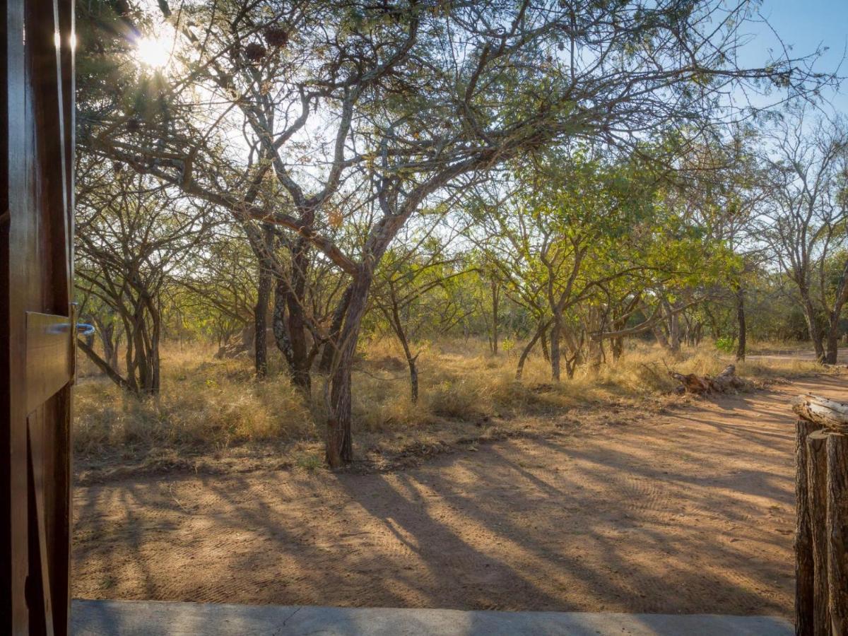 Вилла Wild Ride Safaris And Bush Camp Худспрут Экстерьер фото